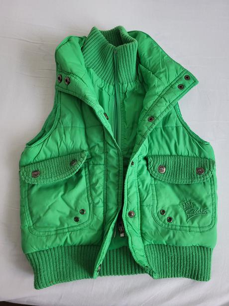 Zelená vesticka, 116