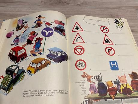 Stará retro obrázková kniha watch your step 1976,