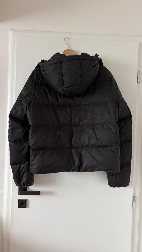 Krátka páperová bunda, značka calvin klein, calvin klein,xl