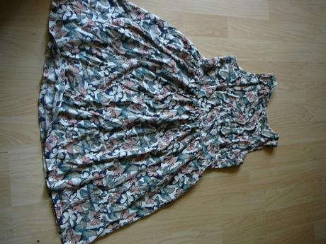 Dievcenske saty, h&m,134