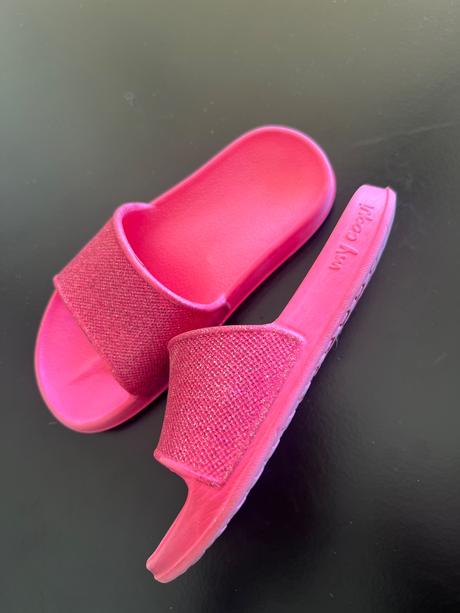 Trblietavé šlapky, coqui,28