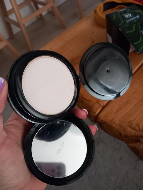 Make up mussbalm, 