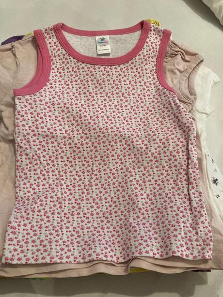 Tricka/tielka/ tuniky 25ks, 92