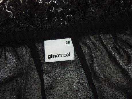 Kvalitná čierna blúzka s čipkou, s