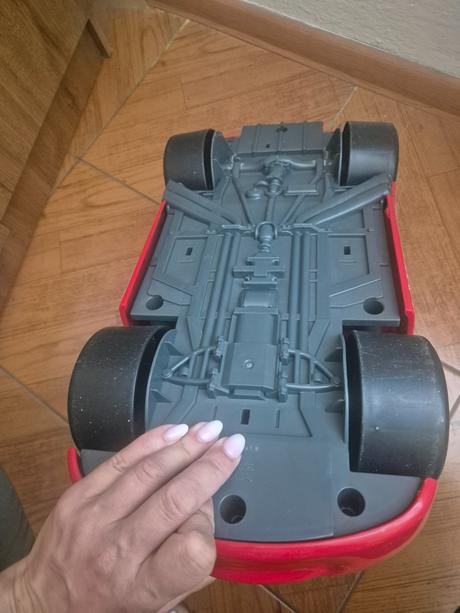 Velke mcqeen auto,