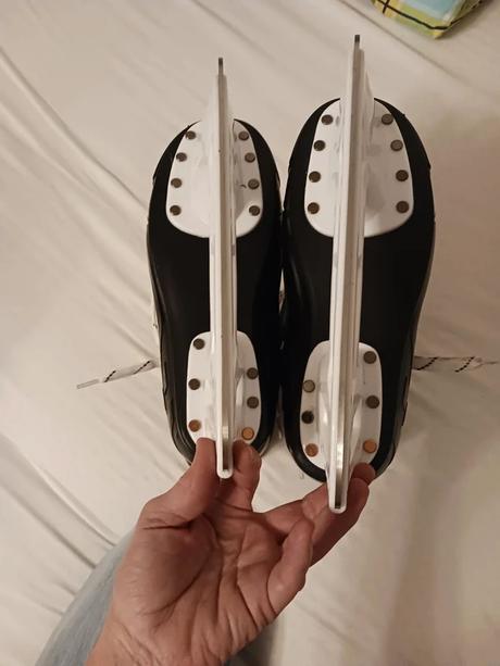 Korčule, crowned,38