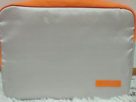 Puzdro na tablet , notebook malý attack  nový, 