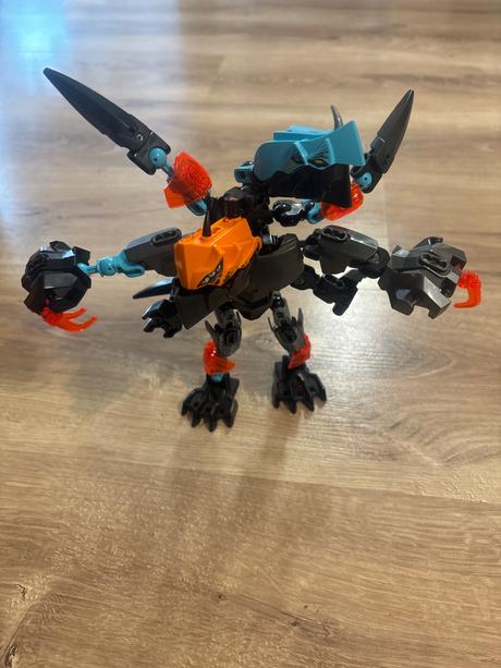 Lego hero factory, 