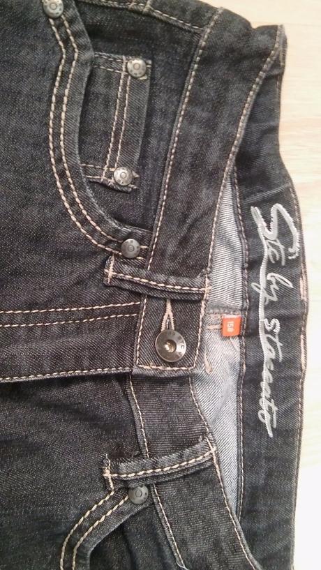 Dievčenské rifle, 158