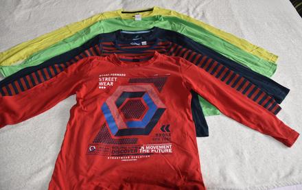 Balík 5 tričiek s dlhými rukávmi, 122–134