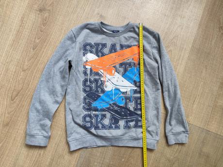 Mikina, velkost 146-152, 152