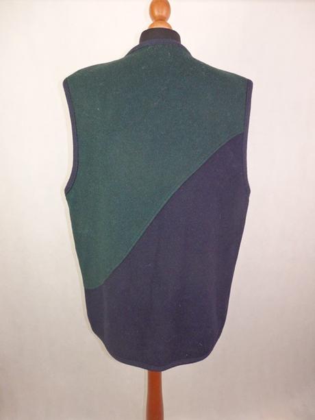 Luxusná vlnená vesta ku kroju, 44