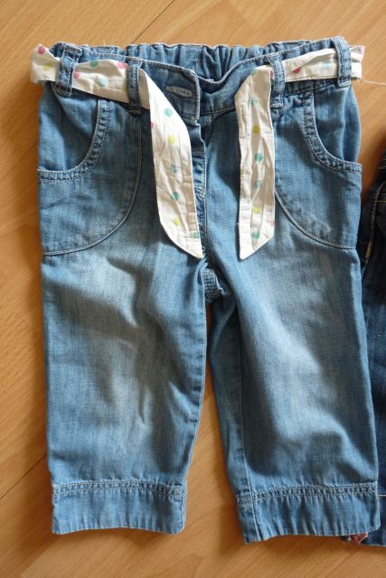 Riflové 3/4 nohavice uz len tmavomodre, next,98