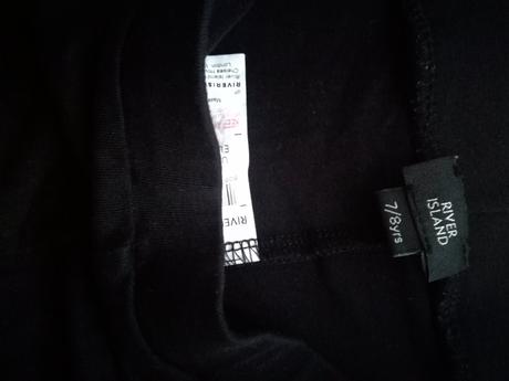 Leginy, river island,122