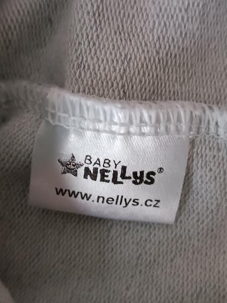 Súprava čiapka a nákrčník, 104