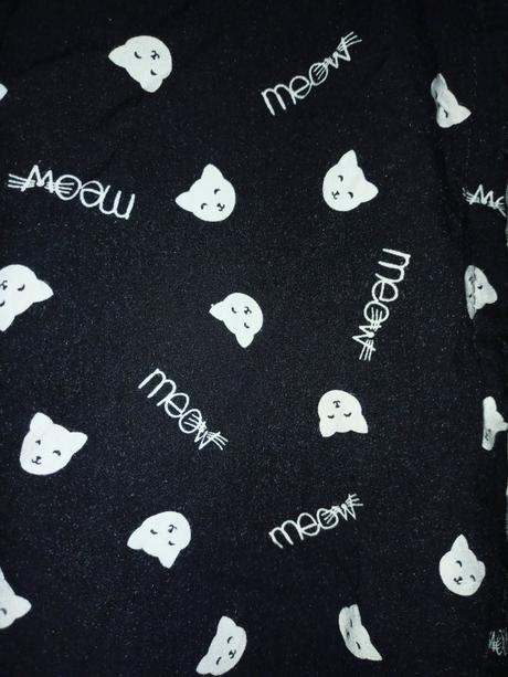 Košeľa l čierny podklad, l