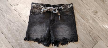 Krátke šortky, c&a,158