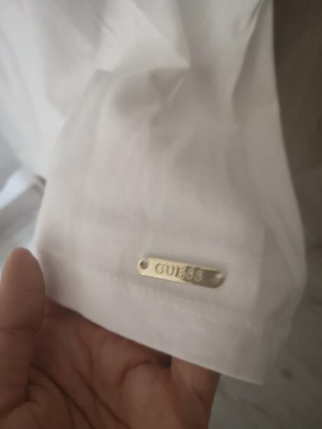 Letné tričko s odhalenými ramenami guess, guess,xs