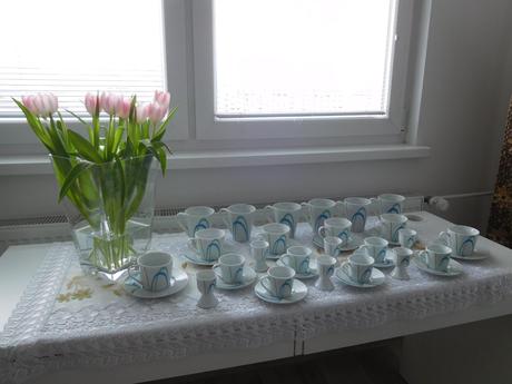 Porcelánová sada na čajík+kapučíno+kávičku-nová, 