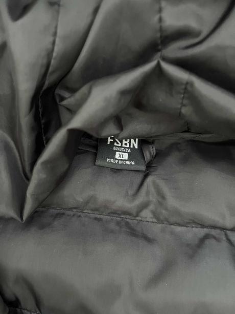 Pánska prešívaná čierna bunda, fishbone,xl