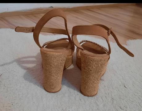 Kožené sandále lasocki top stav, lasocki,38