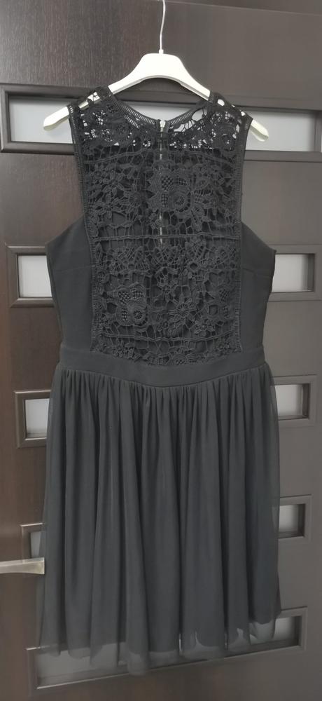 Spoločenské šaty, l