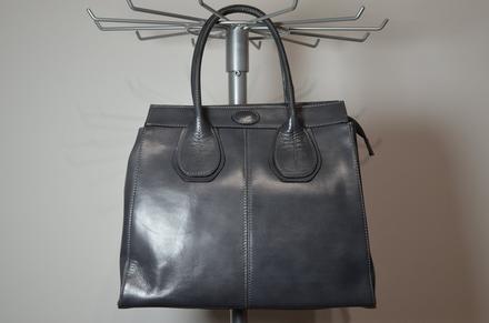 Kožená kabelka, 