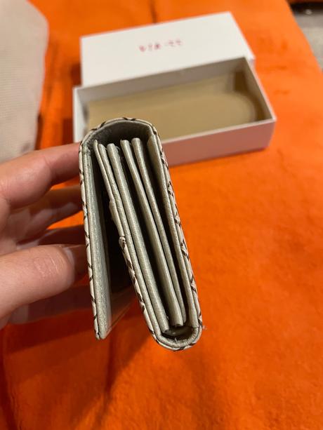 Nová dámska peňaženka, 