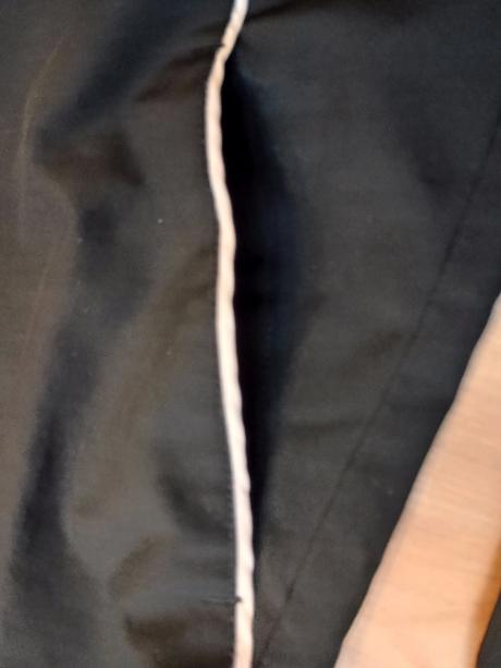 Tenká bunda na prechod, reebok,158