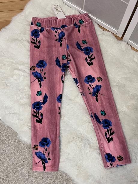 Legíny pre dievčatko, 