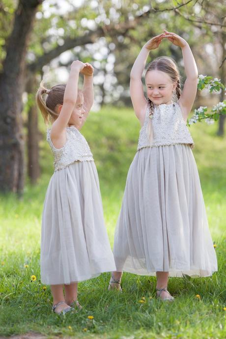 Sviatočné šaty next uk, next,128 / 134 / 146 / 152