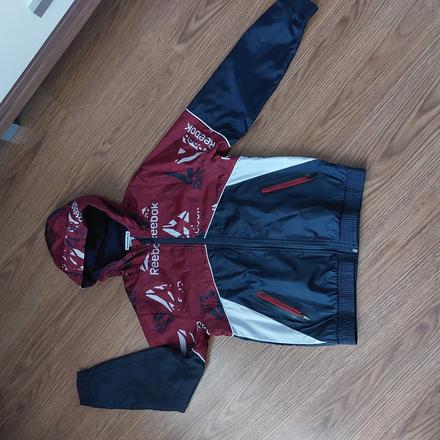 Bunda tenka, reebok,s