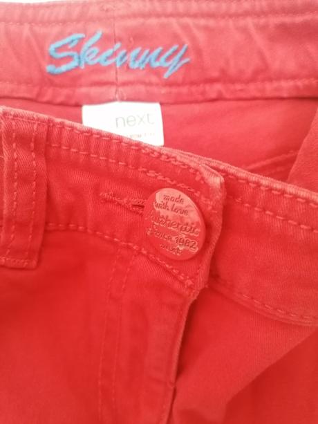 Cervene skinny, next,152