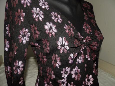 Asymetrický slávnostný top m/l, m