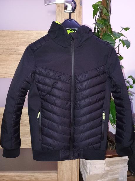 Prechodná chlapčenská bunda, chapter young,146