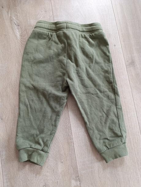 Chlapčenské tepláky, pepco,86