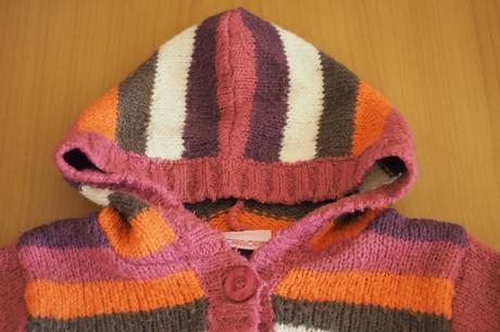 Dievčenský svetrík s kapucňou na gombíky, cherokee,104