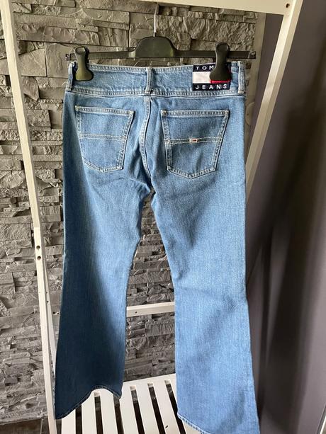 Tommy hilfiger v.27, tommy hilfiger,m