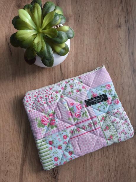 Kozmeticka taštička romantika, 