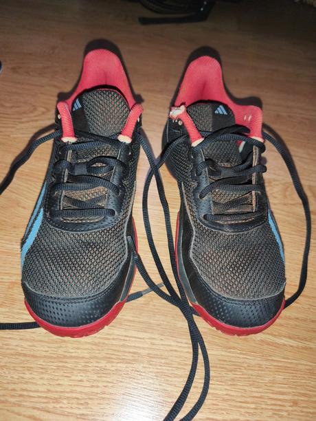 Adidas tenisky na tenis, adams,36