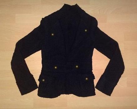 Kvalitny taliansky kabatik, s