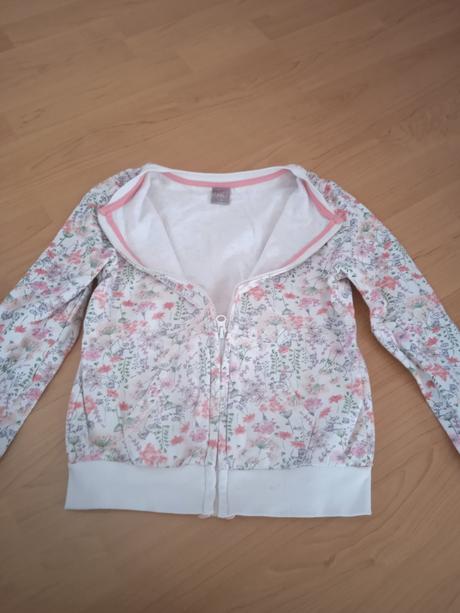 Svetrík mikina, 128