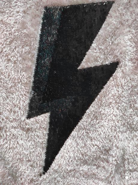 Chlpatý pulóver s flitrovou výšivkou zn. c&a, c&a,158