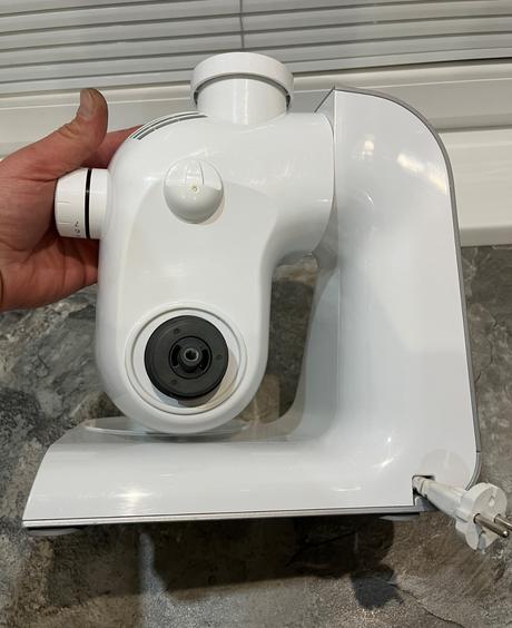 Bosch mum 54240 kuchynský robot málo použitý, bosch