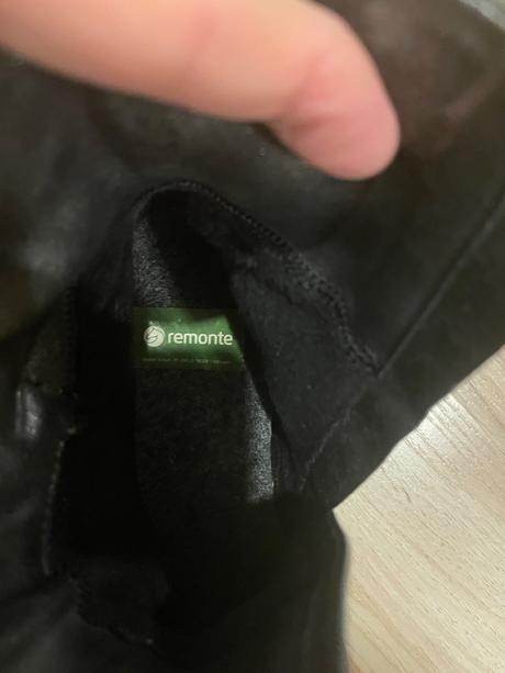 Prechodné jemne zateplene čižmy-remonte, 37