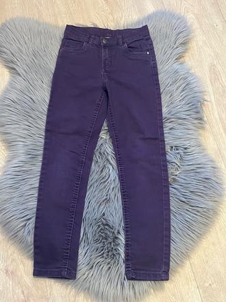 Dievčenské rifle fiaľové (134), 134