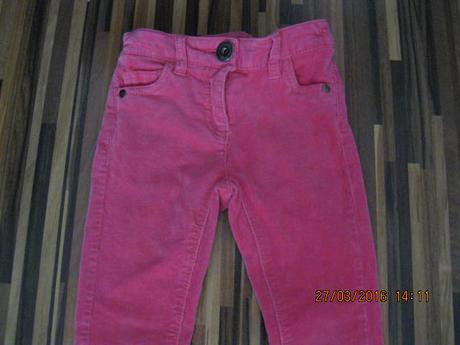 Ružové menčestráky, next,110