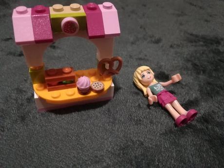 Lego friends 30113 pekársky stánok,