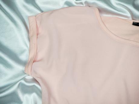 Kvalitné marhuľové tričko laura torelli, s