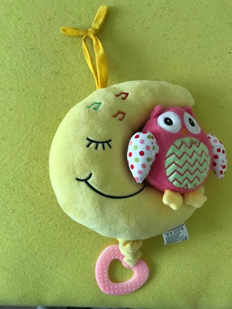 Hračka hudobná do postieľky, 